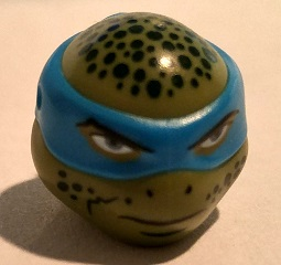 Minifigure, Head, Modified Ninja Turtle Type 2 with Dark Azure Mask, Dark Green Spots and Closed Mouth Pattern (Leonardo)