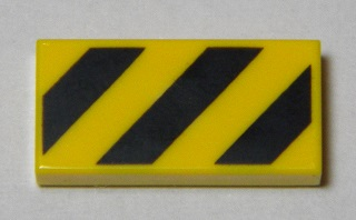 Tile 1 x 2 with Black and Yellow Danger Stripes (Large Yellow Corners) Pattern