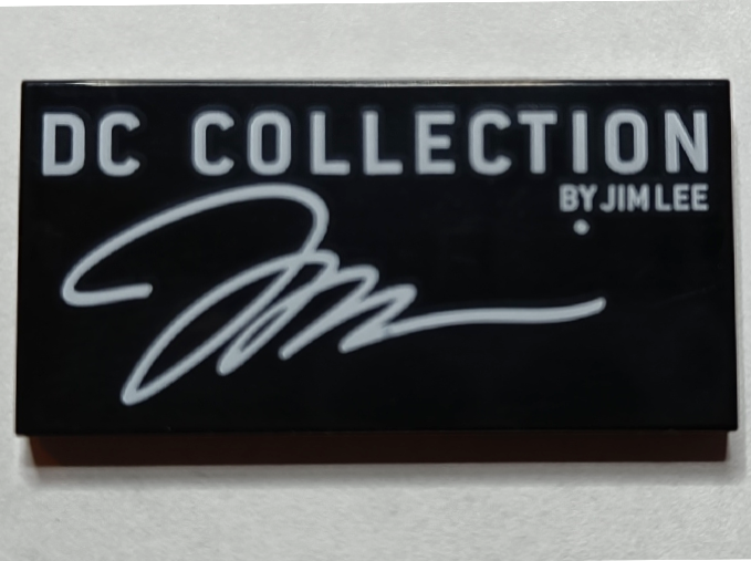Tile 2 x 4 with 'DC COLLECTION BY JIM LEE' and Signature Pattern