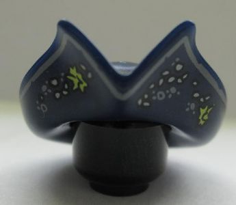 Minifigure, Headgear Hat, Pirate Circular with Fold in Brim and Marine Growth Pattern